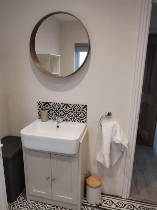 Spacious And Sunny Accommodation With Underfloor Heating Throughout Culmstock Exterior photo